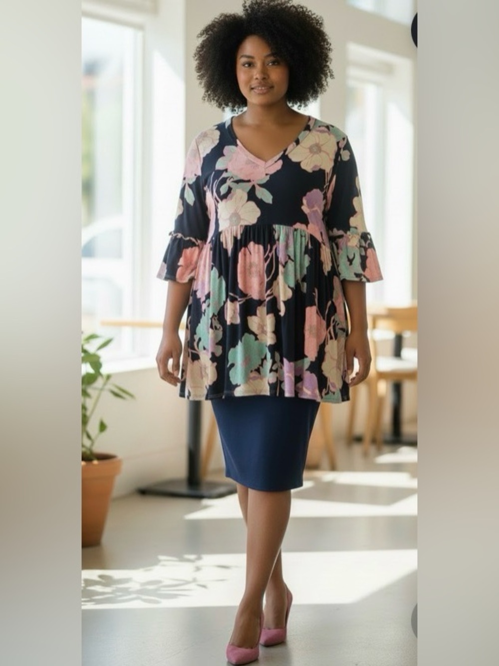 NWT: Curvy Size 5x Floral Babydoll V-Neck Navy with Pastel Blooms soft & stretcy